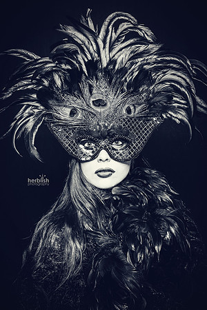 Carnival Peacock B/W
